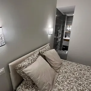 les-violettes-logement-tout-quip-et-moderne.hotels-rhonealpes.com/